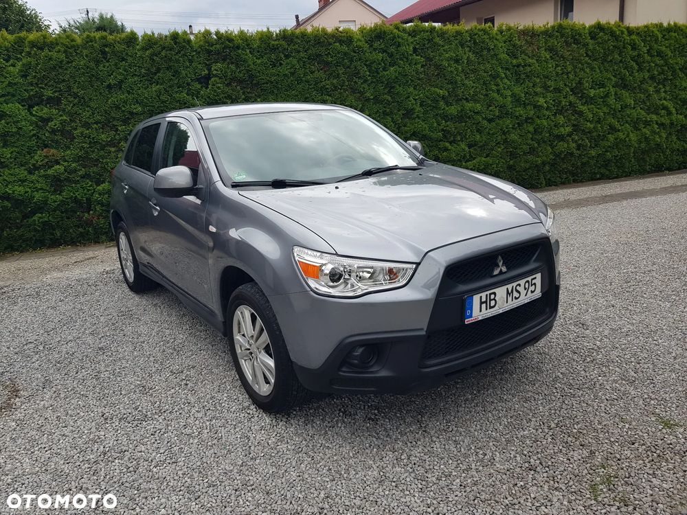 Mitsubishi ASX - 3