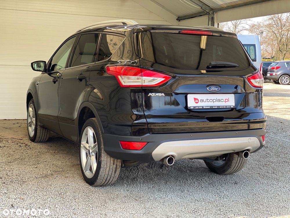 Ford Kuga 2.0 TDCi 4x4 Titanium - 4