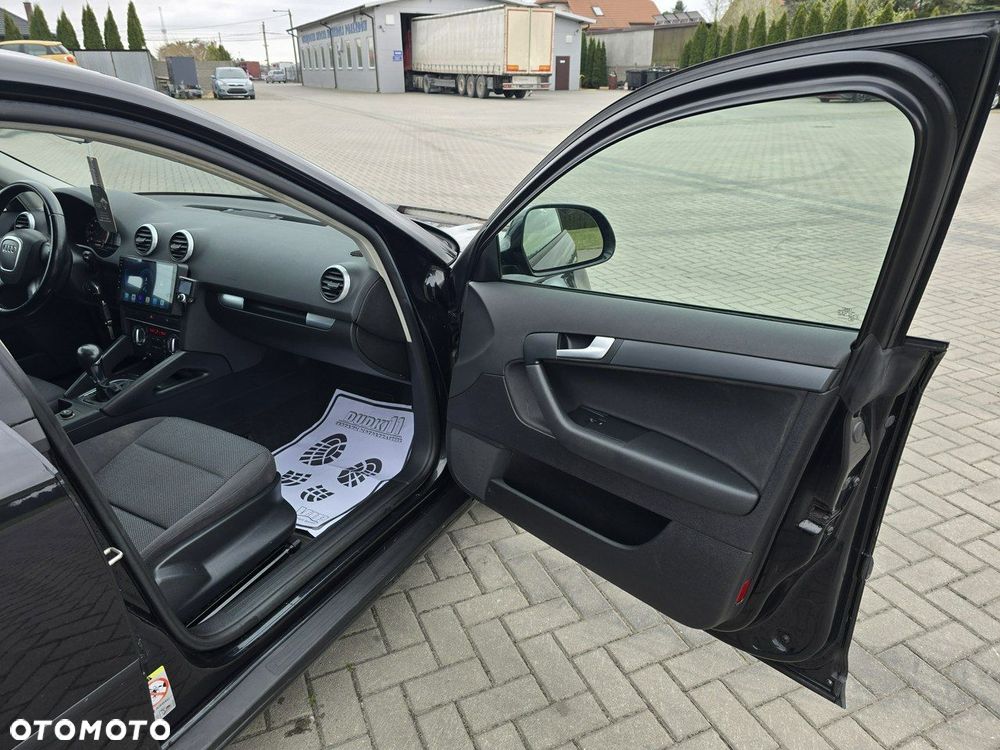 Audi A3 Sportback - 26