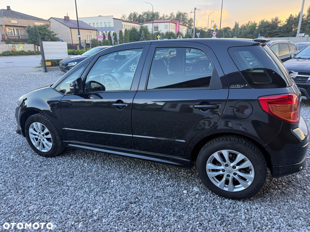 Suzuki SX4 - 31