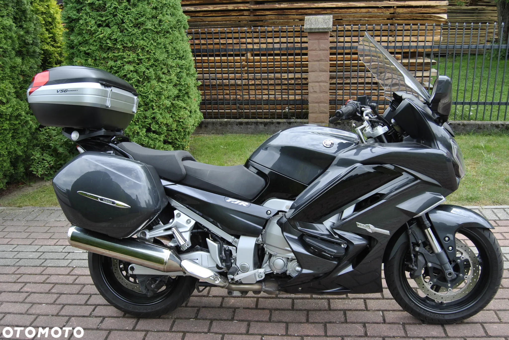 Yamaha FJR - 21