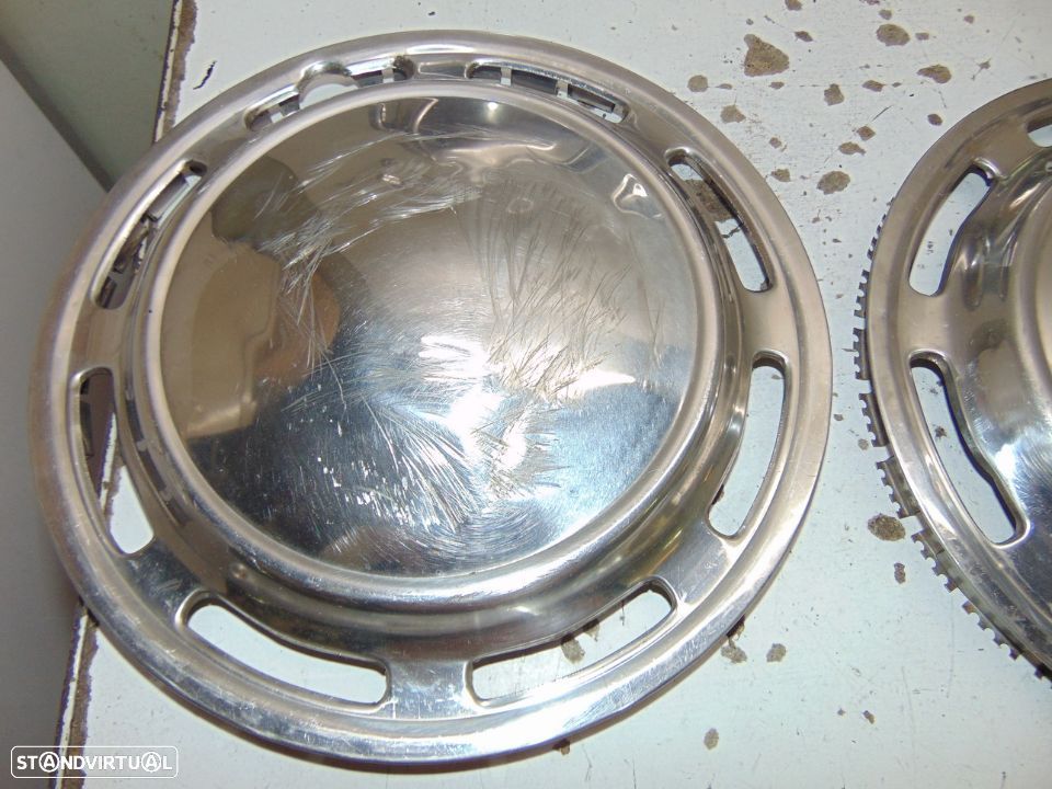 Antigos e clássicos tampões de roda - 3