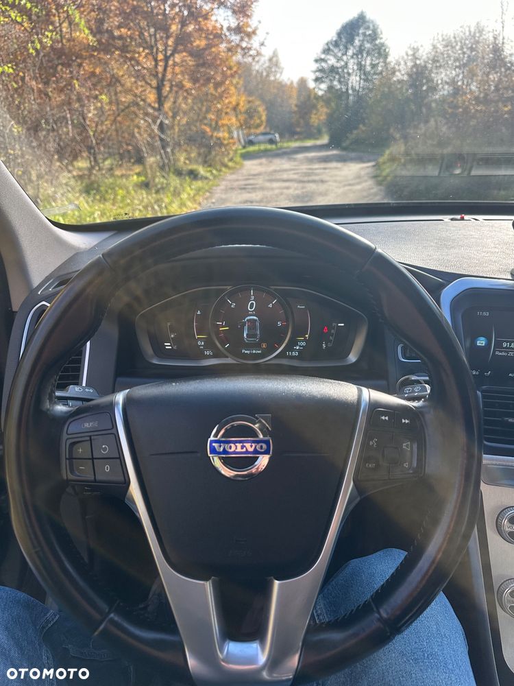 Volvo XC 60 D4 AWD Ocean Race - 12