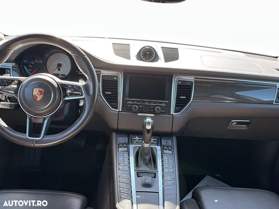 Porsche Macan 3.0 PDK S - 19