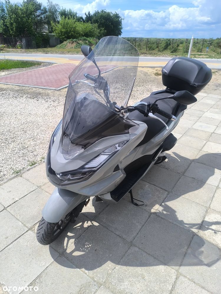 Honda PCX - 10