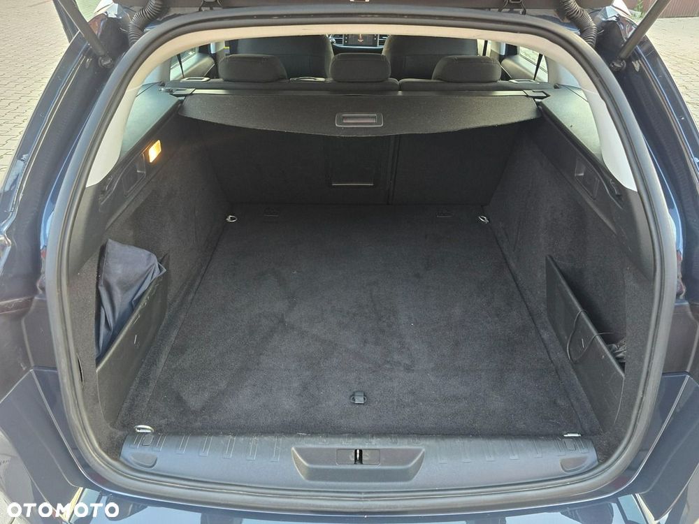 Peugeot 308 2.0 BlueHDi Allure S&S - 38
