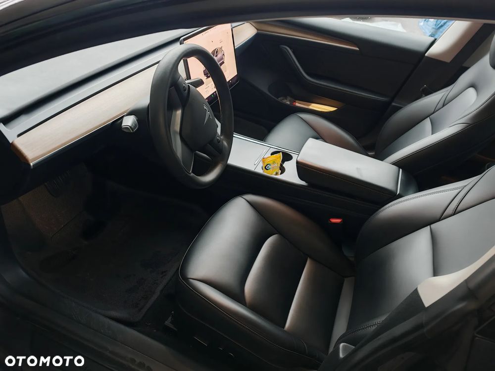 Tesla Model 3 Langstreckenbatterie Allradantrieb Dual Motor - 14