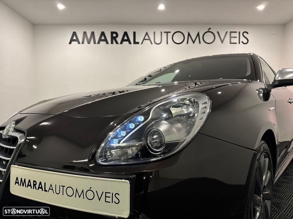 Alfa Romeo Giulietta 1.6 JTDm Distinctive - 15