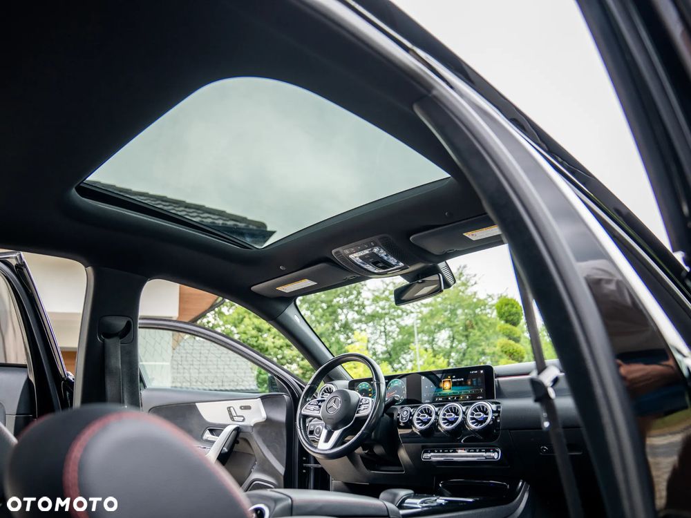 Mercedes-Benz Klasa A 220 4-Matic AMG Line 7G-DCT - 21