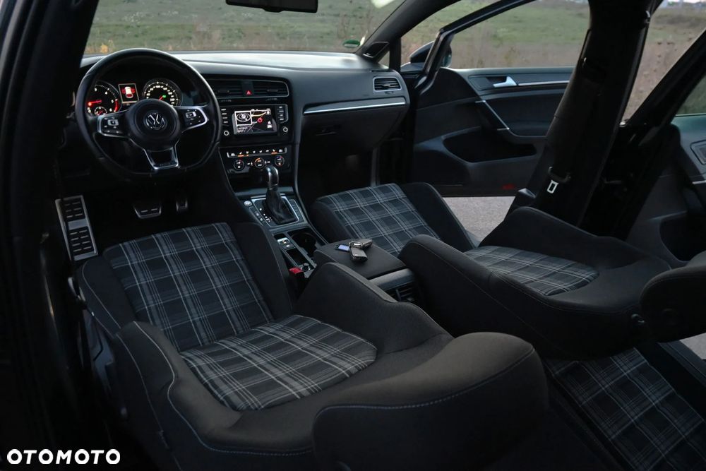 Volkswagen Golf 2013