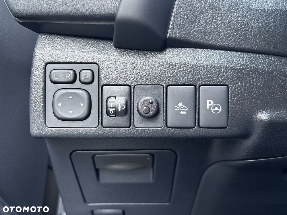 Toyota Auris Hybrid 135 Premium - 18
