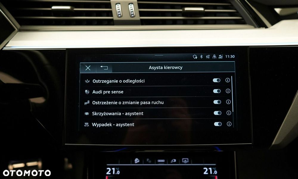 Audi Q8 Sportback e-tron - 37