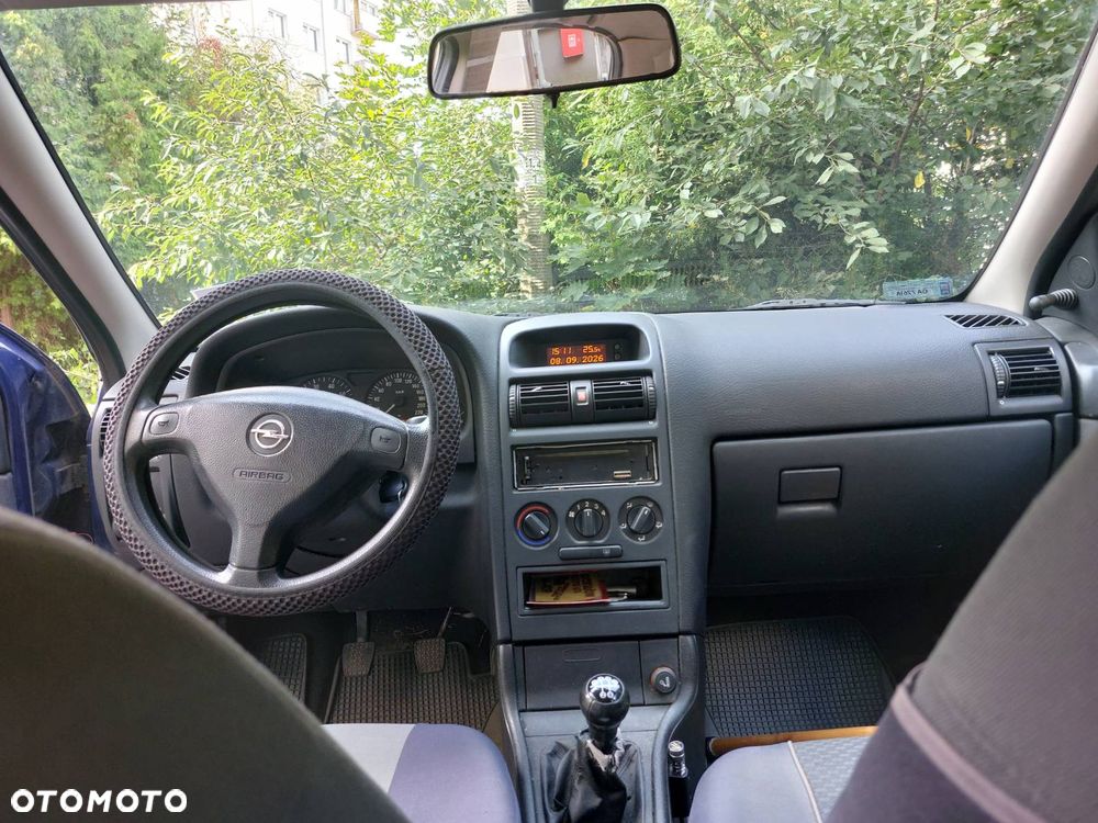Opel Astra - 3
