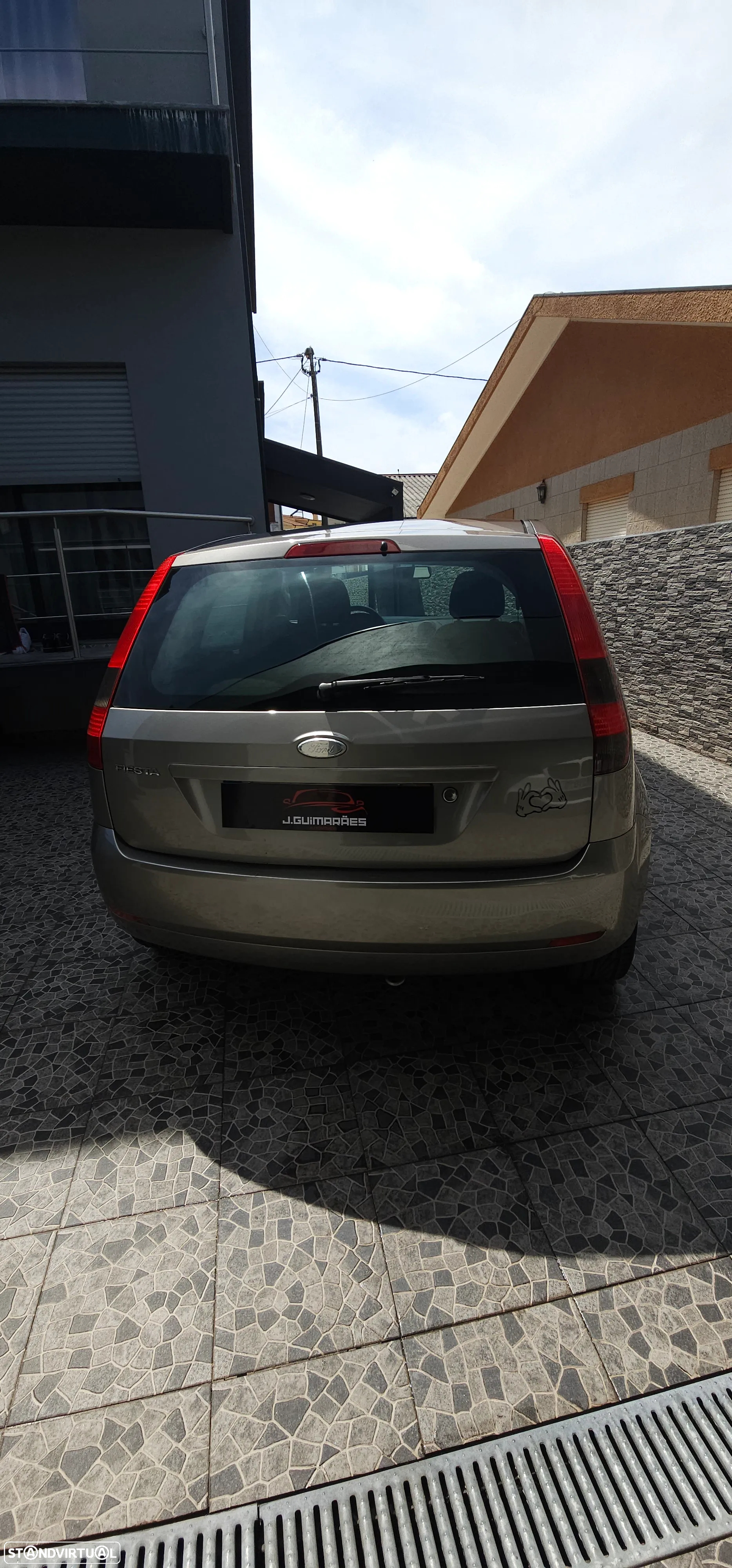 Ford Fiesta - 4