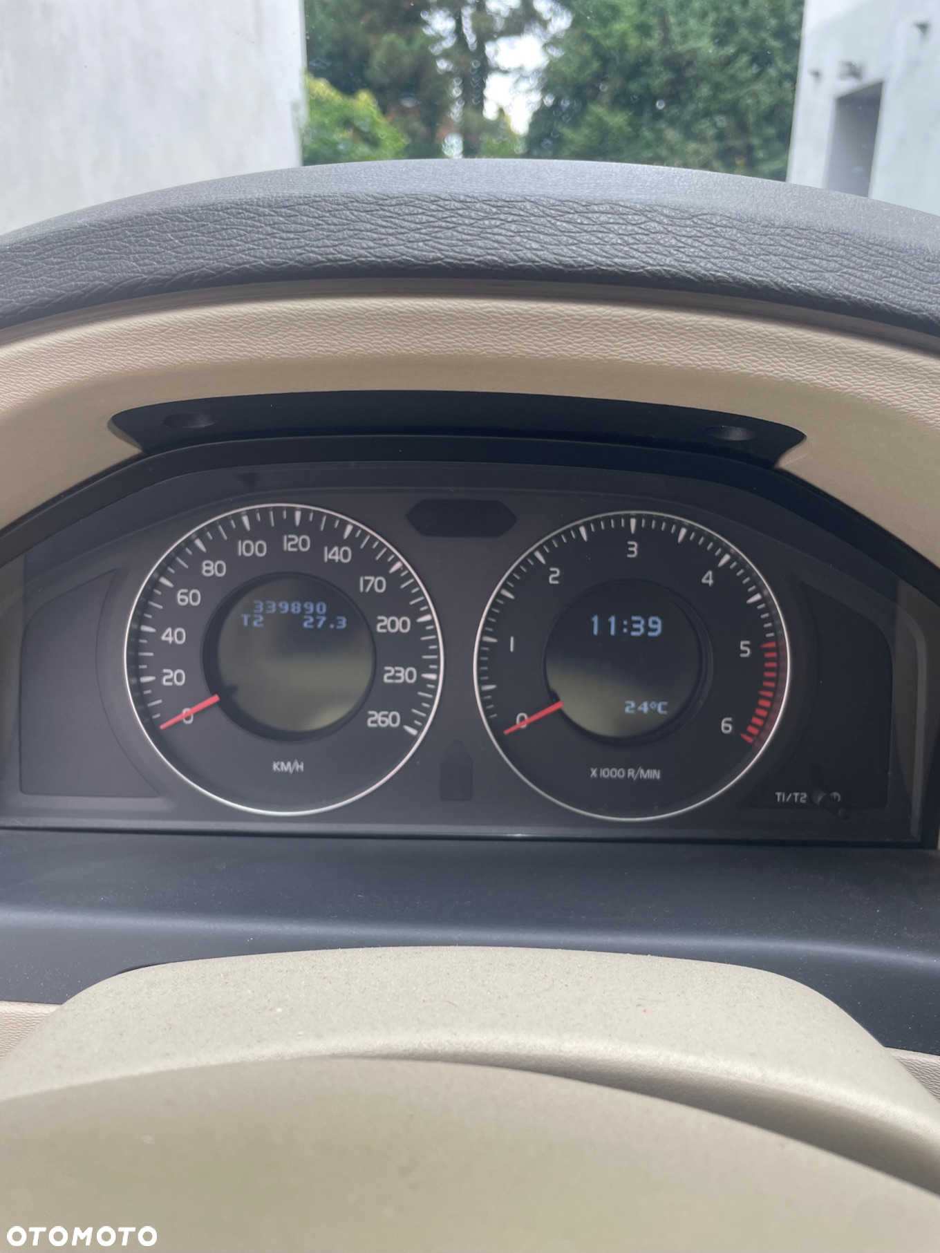 Volvo XC 70 - 12