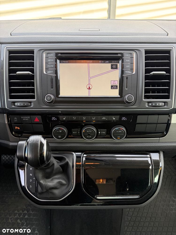 Volkswagen Multivan 2.0 TDI L1 Highline DSG - 18