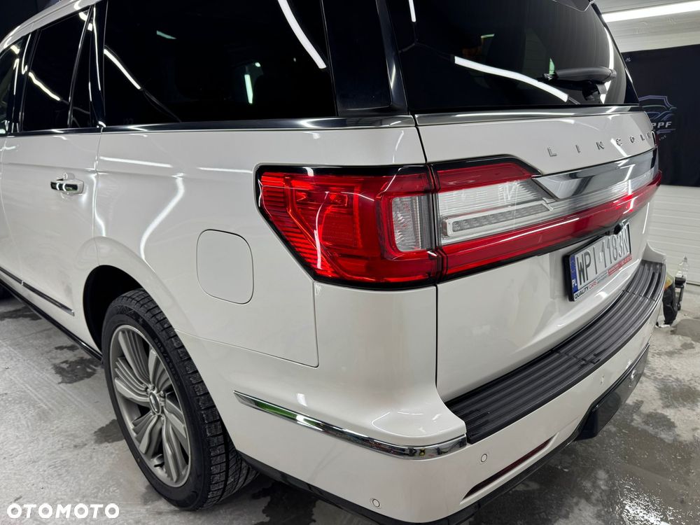Lincoln Navigator - 7