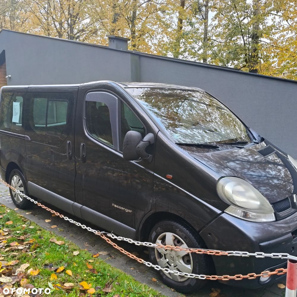 Renault Trafic 2004 photo 3