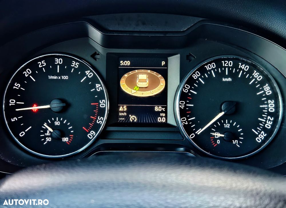 Skoda Octavia 1.6 TDI Green tec DSG Edition - 27