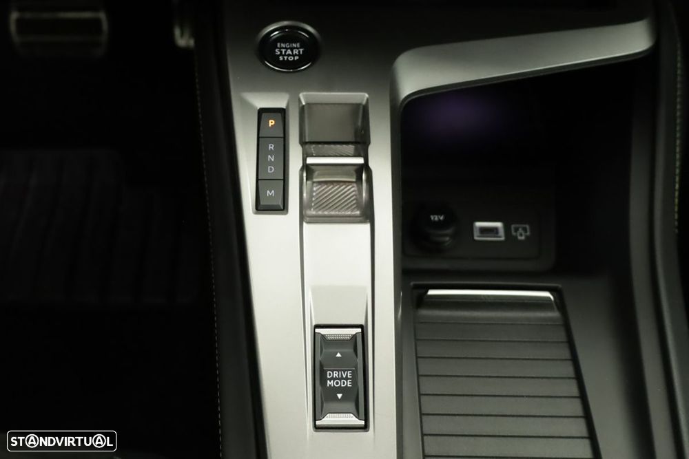 Peugeot 308 1.2 PureTech GT EAT8 - 14