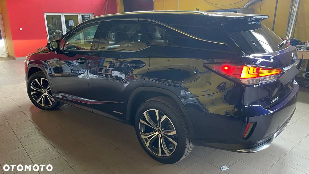 Lexus RX 450h L Business Edition + - 27