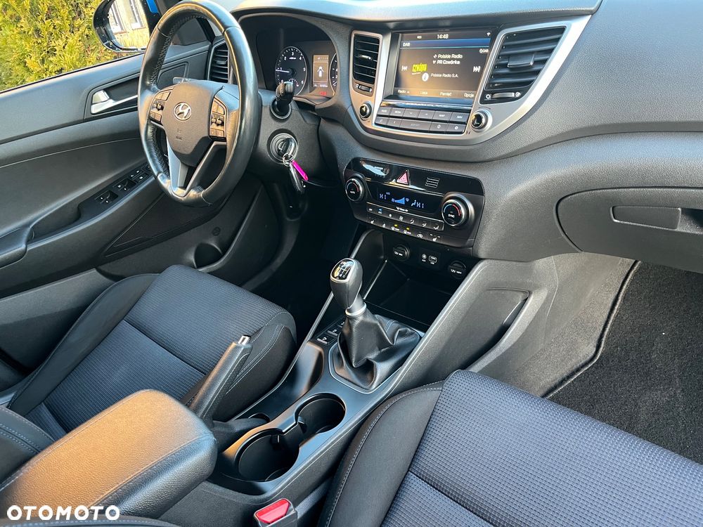 Hyundai Tucson blue 1.7 CRDi 2WD Intro Edition - 10