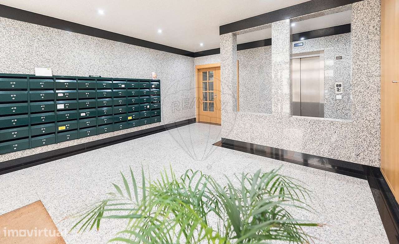 Apartamento T1 para arrendamento - Grande imagem: 2/16