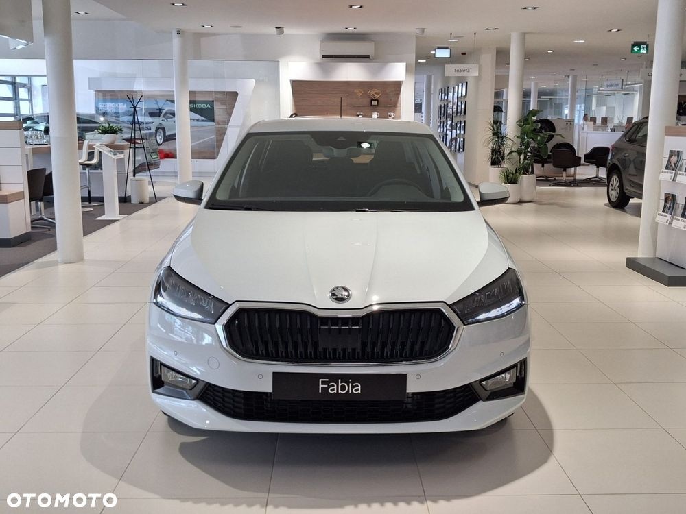 Skoda Fabia - 10