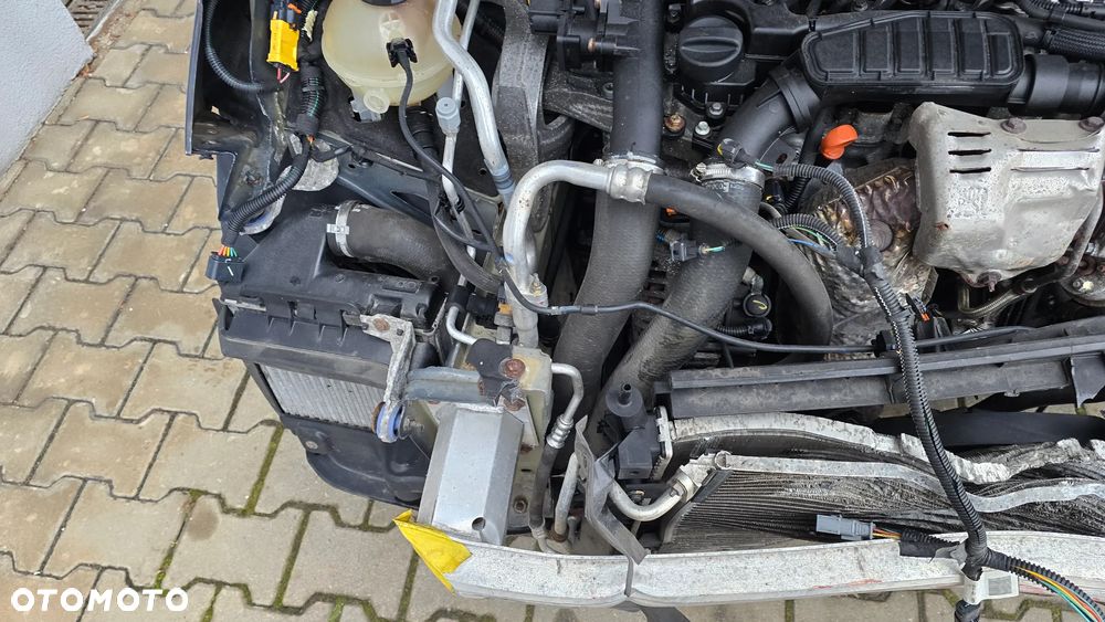 Peugeot 308 130 e-THP Stop & Start Access - 32