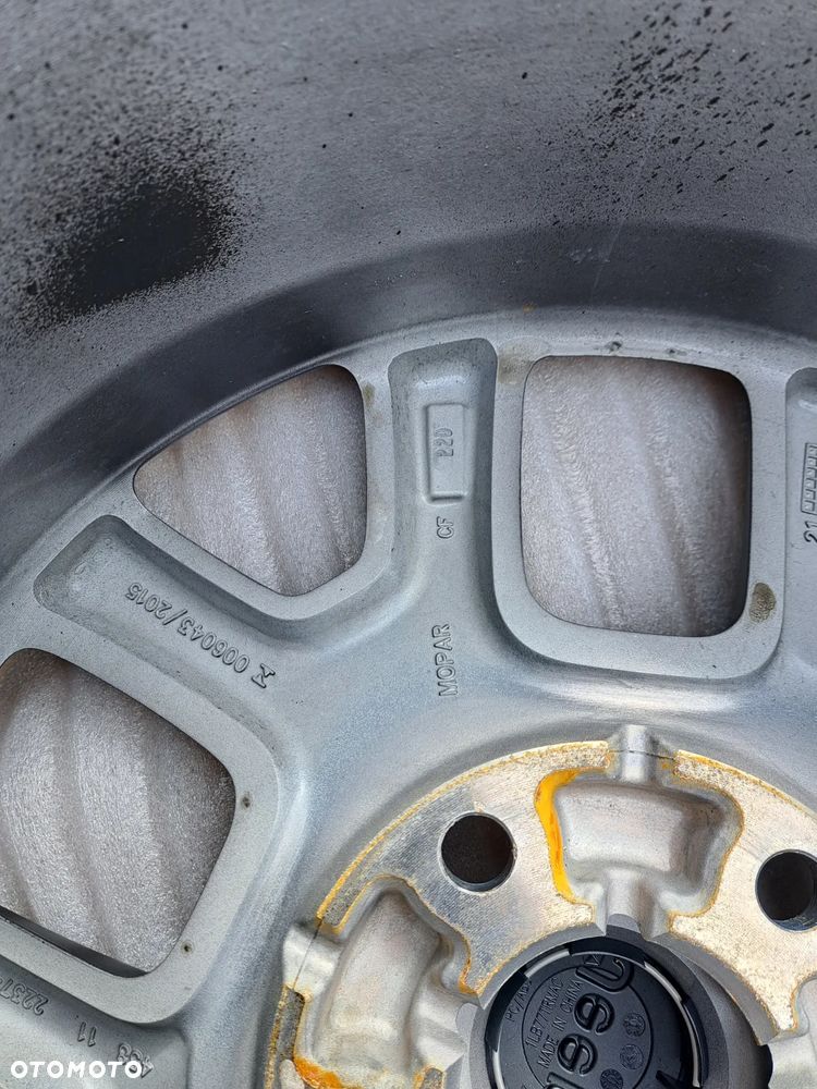 Felgi Aluminiowe Jeep Gladiator Wrangler JL 18x7.5J 44.45MM 5x127 6KC89TRMAA Felgi Aluminiowe Jeep Wrangler JL Gladiator 7.5Jx18 ET 44.45 5x127 6KC89TRMAA - 12