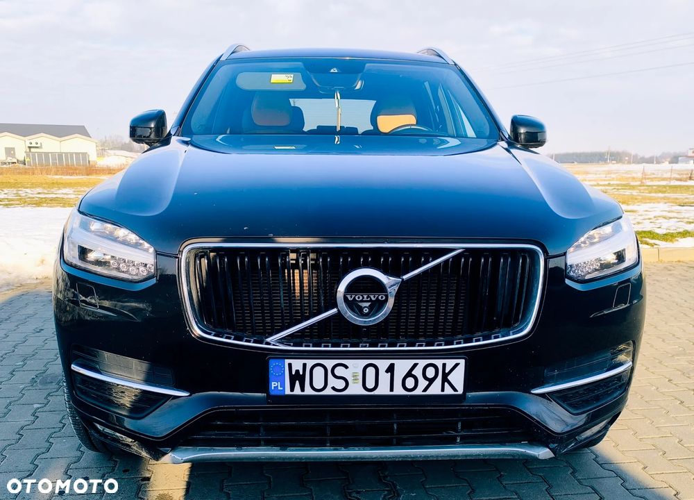 Volvo XC 90 T6 AWD Geartronic Momentum - 4
