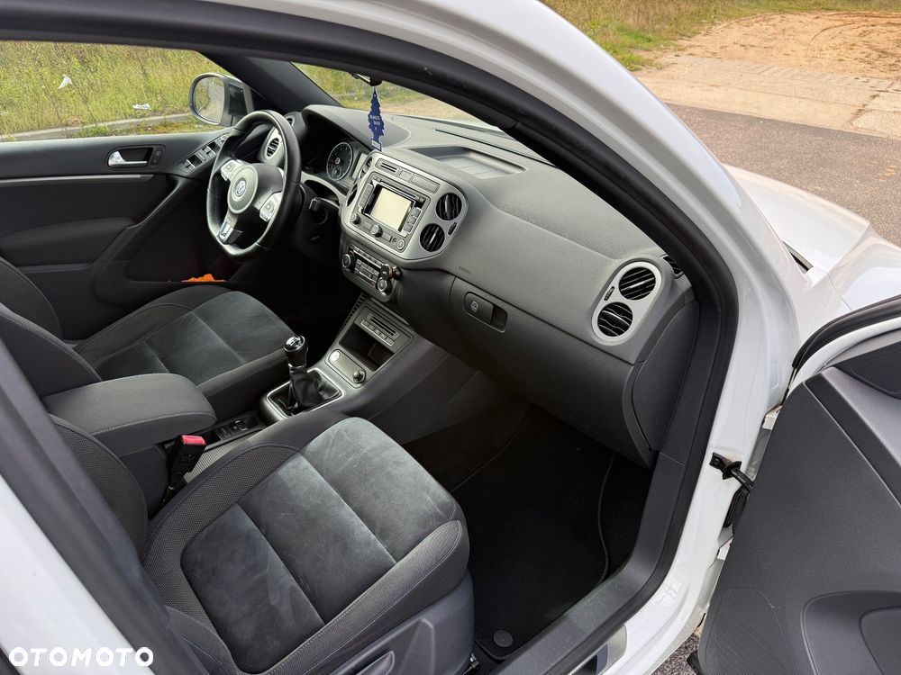 Volkswagen Tiguan 1.4 TSI Sport&Style - 12