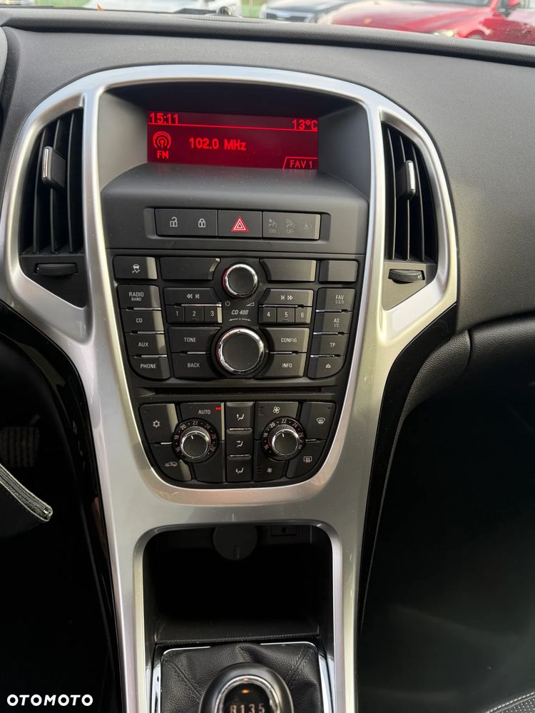 Opel Astra - 9