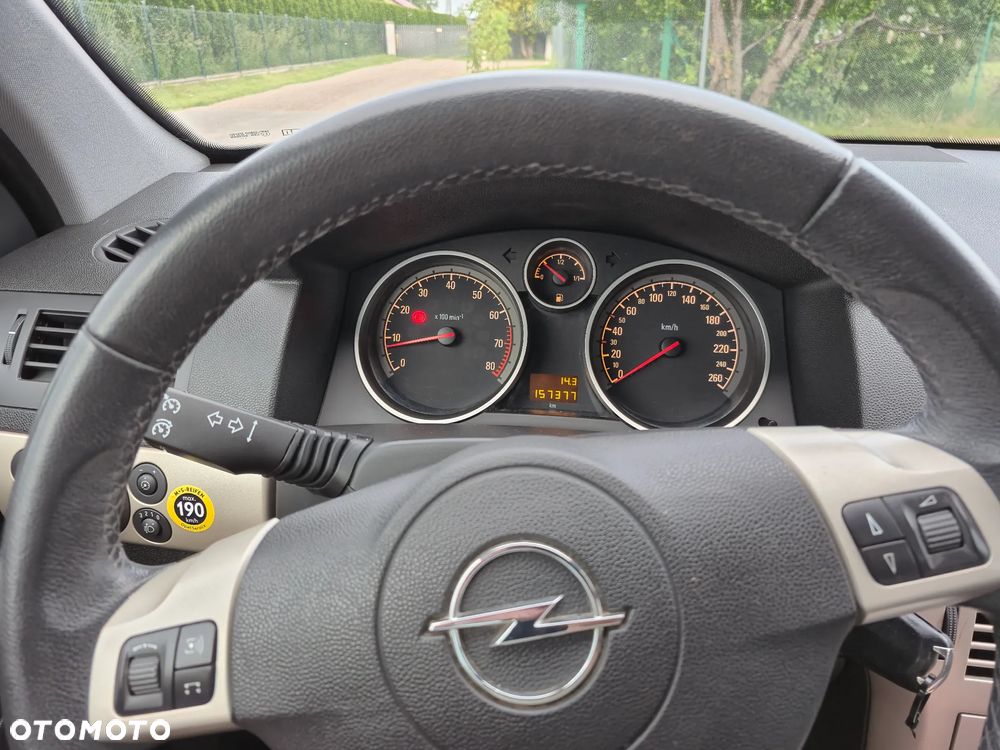 Opel Astra 1.6 Comfort / Cool - 19
