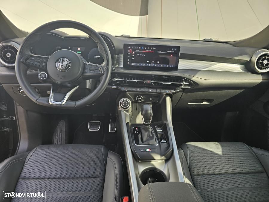 Alfa Romeo Tonale 1.5 Hybrid Sprint - 38