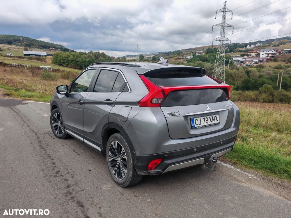Mitsubishi Eclipse-Cross 1.5 T-MIVEC (ClearTec) CVT 4WD Active+ - 4