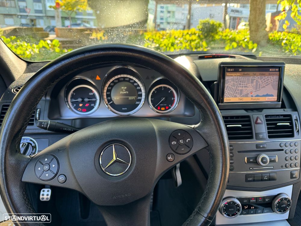 Mercedes-Benz C 220 CDi Avantgarde BlueEfficiency - 27