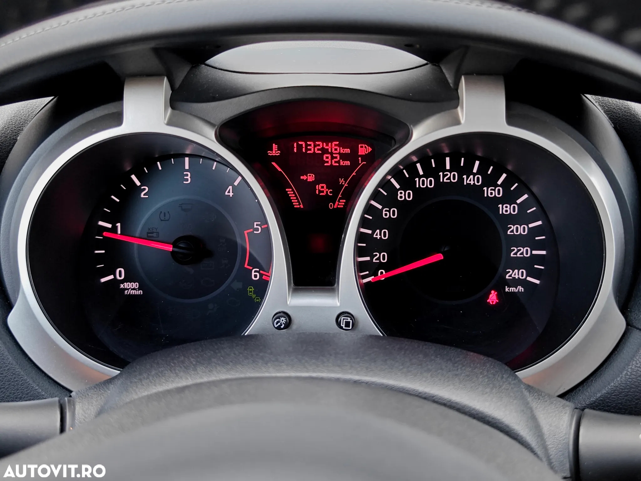 Nissan Juke 1.5L dCI Start/Stop Tekna - 8