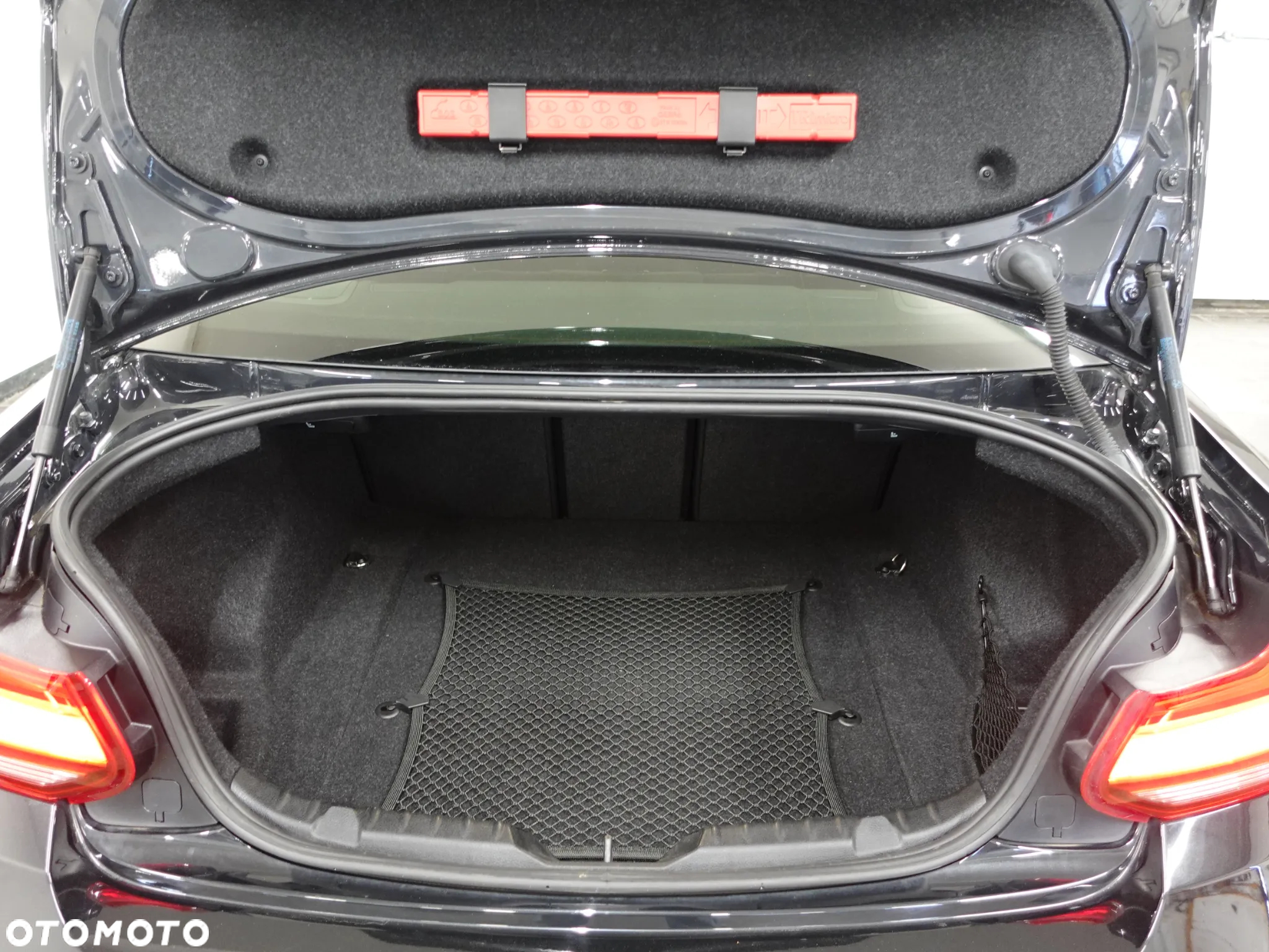 BMW Seria 2 218i Coupe Sport Line - 26