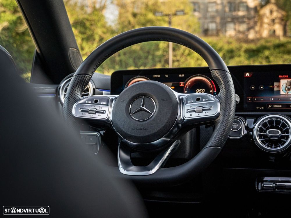 Mercedes-Benz CLA 250 - 15