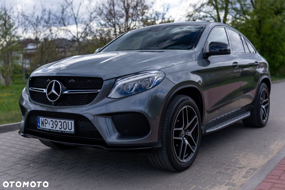 Mercedes-Benz GLE - 11