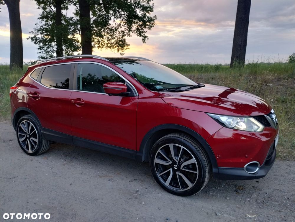 Nissan Qashqai 1.6 DCi Tekna+ - 1