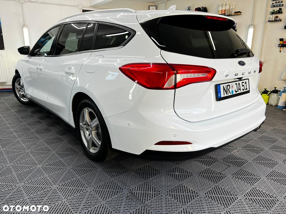 Ford Focus 1.5 EcoBlue STart-Stopp-System TITANIUM X - 5