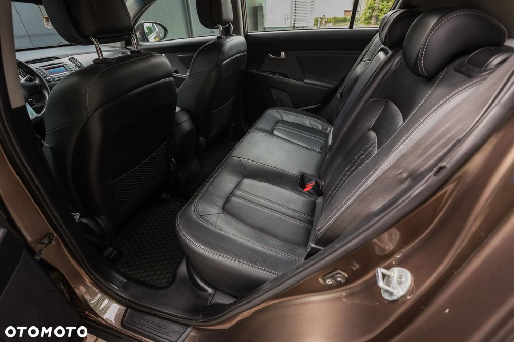 Kia Sportage 2.0 CVVT 4WD Automatik Vision - 23
