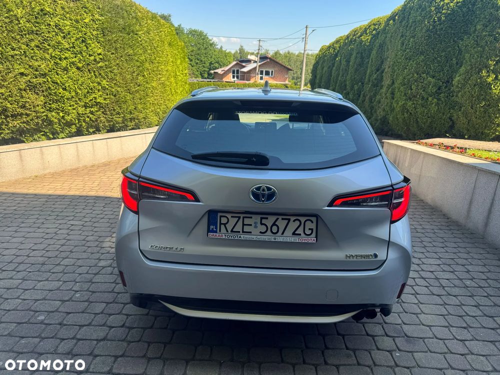 Toyota Corolla 2.0 Hybrid Comfort - 4