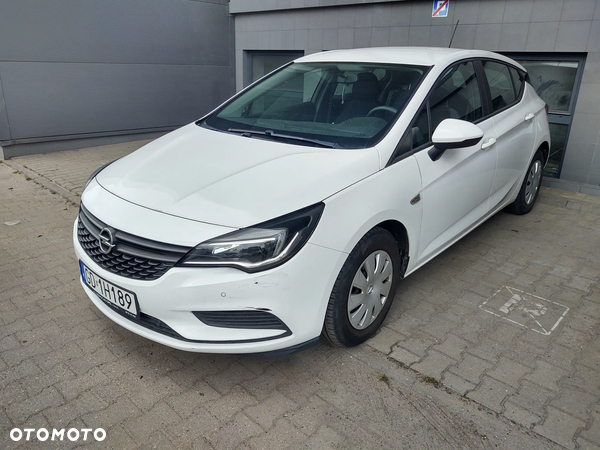 Opel Astra V 1.4 Essentia