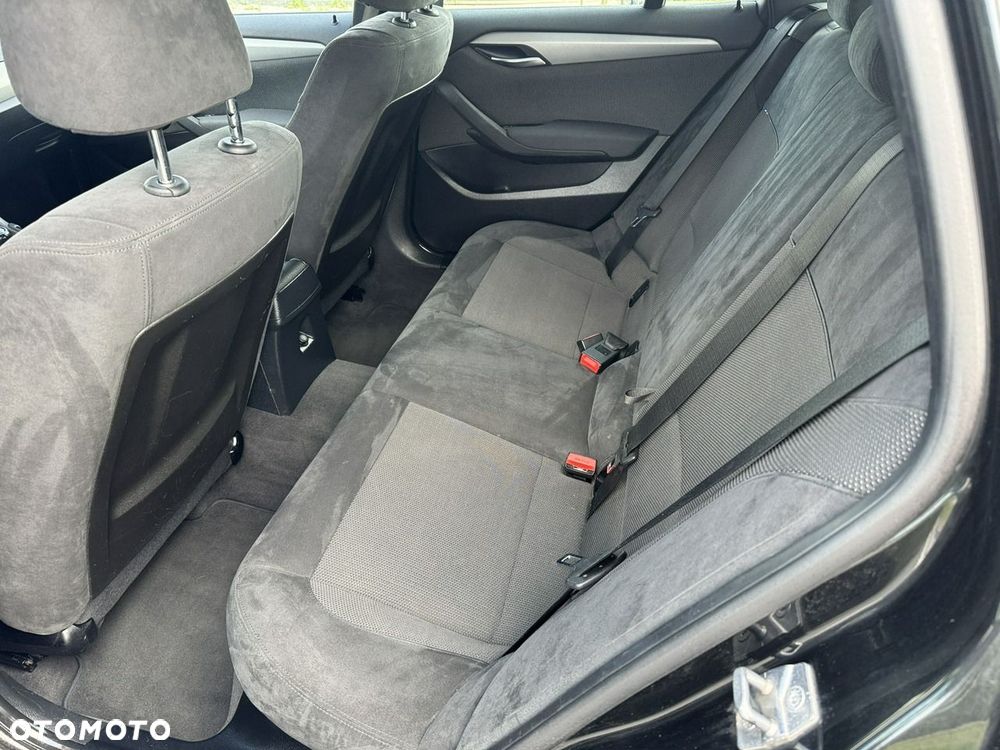 BMW X1 xDrive18d Sport Line - 26