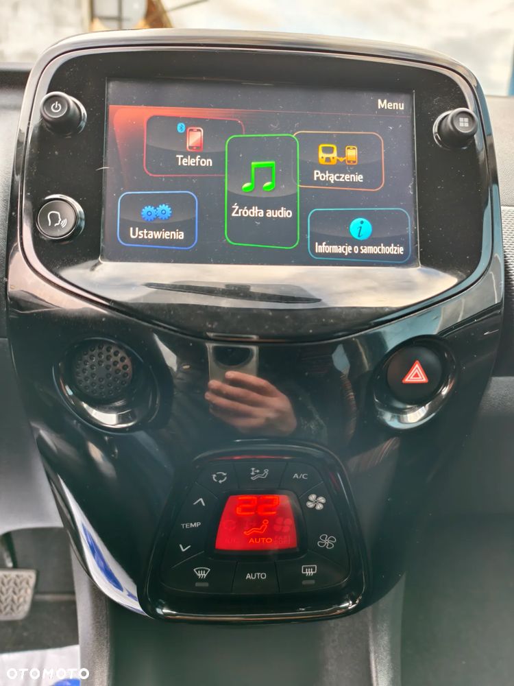 Citroën C1 VTi 72 SHINE - 21