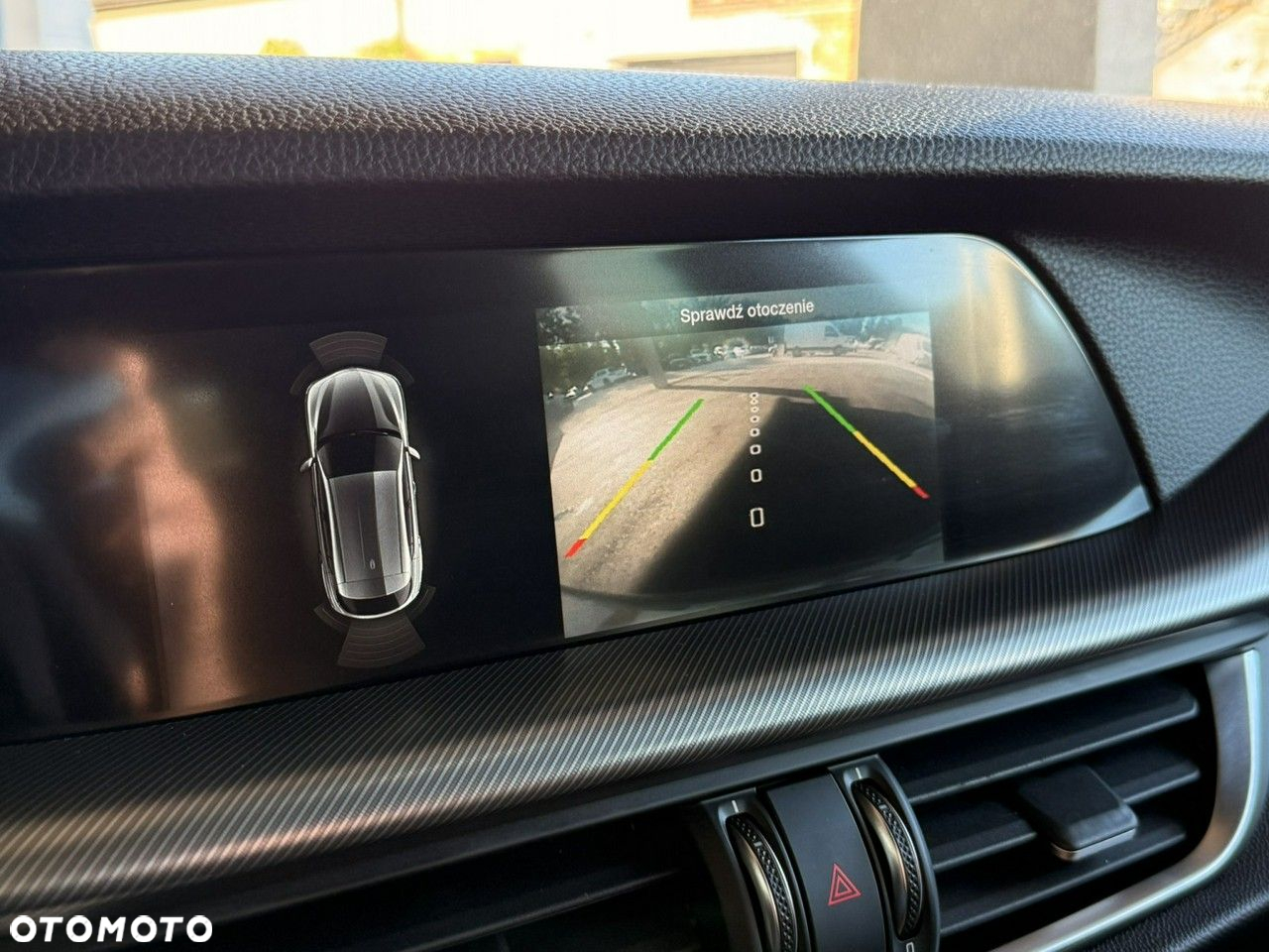 Alfa Romeo Stelvio - 18
