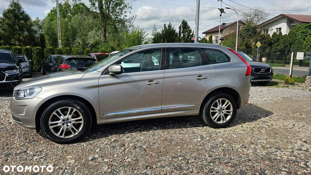 Volvo XC 60 D3 Geartronic Momentum - 18